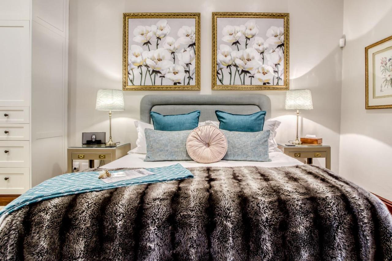 Vredenburg Manor House 4*