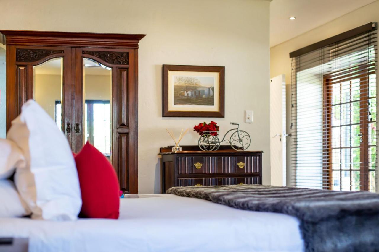 Vredenburg Manor House 4*