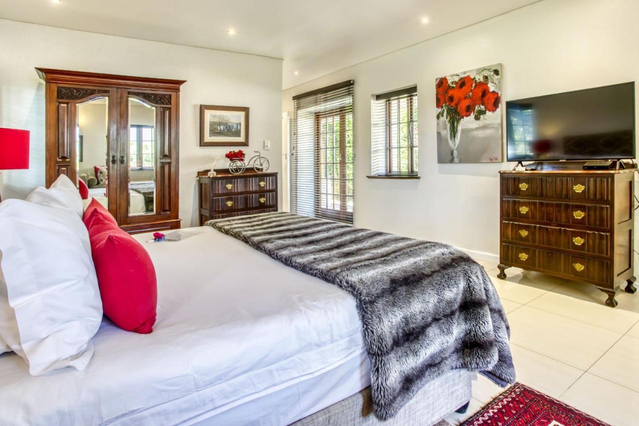 Vredenburg Manor House 4* Somerset West