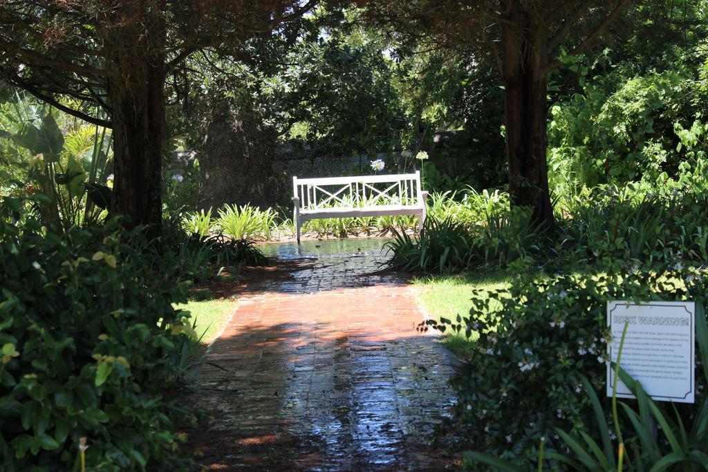 Vredenburg Manor House 4*